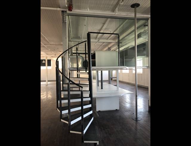 792M² OFFICE TO LET IN GARDENS